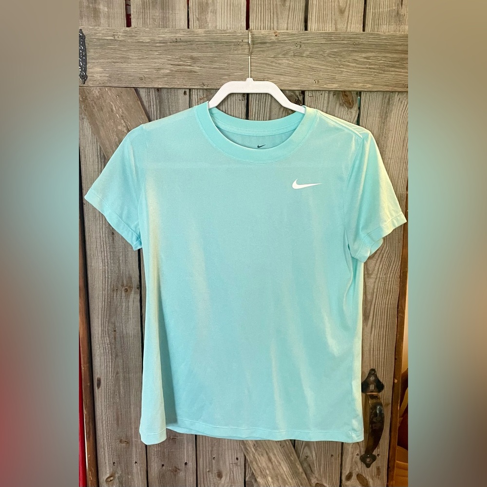 Nike Aqua Short Sleeve Tee
